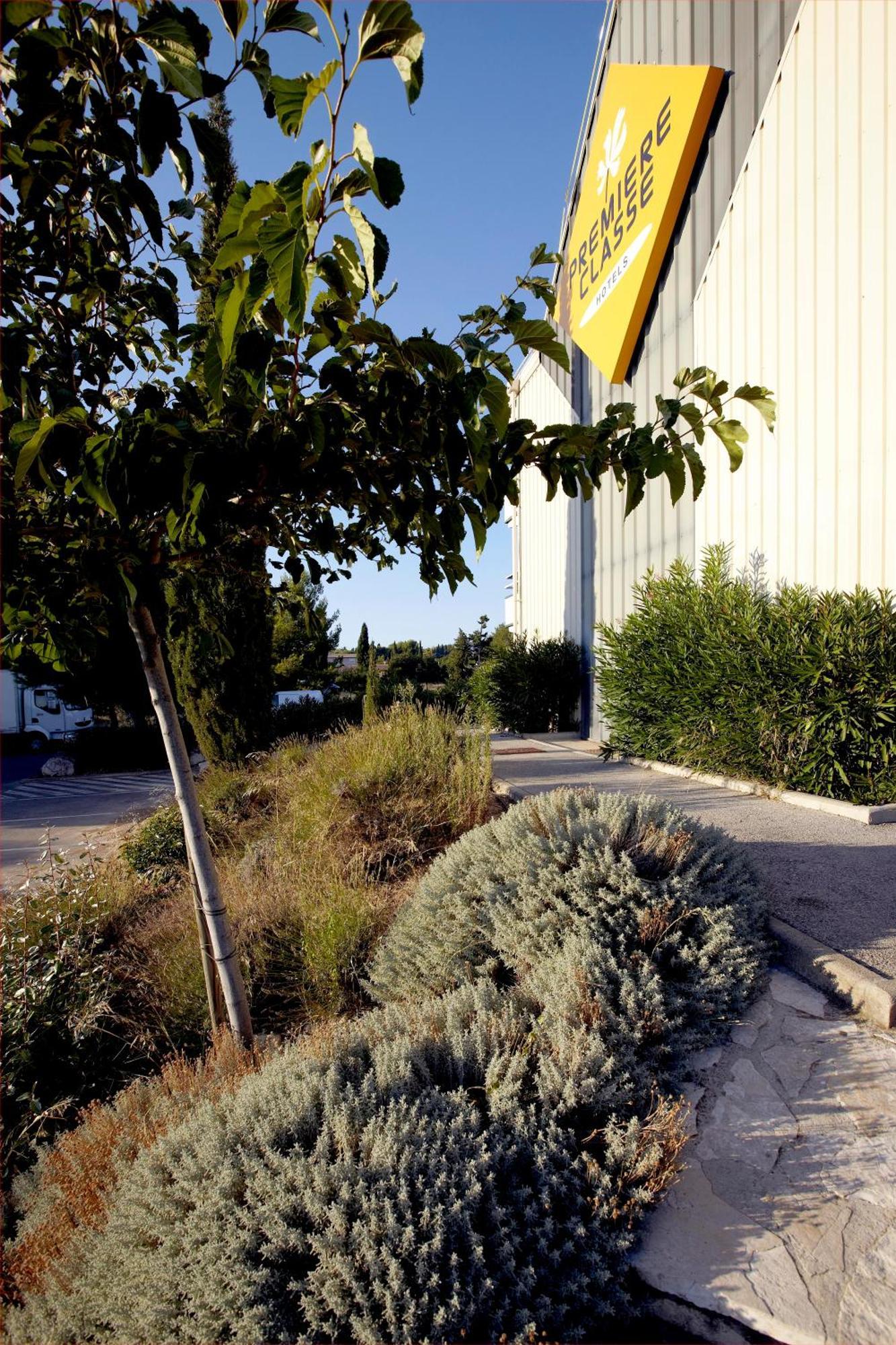 Premiere Classe Salon De Provence Exterior foto