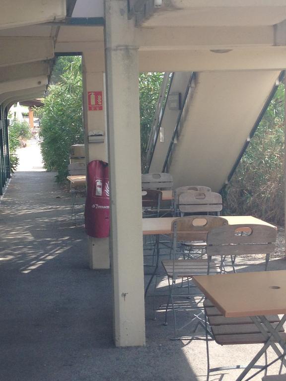 Premiere Classe Salon De Provence Exterior foto
